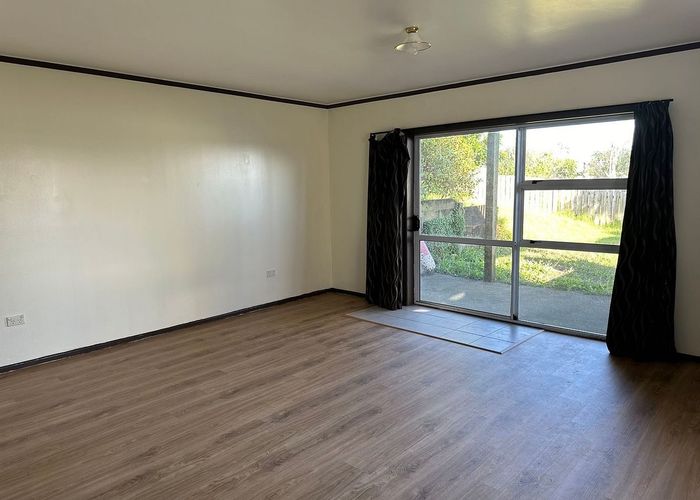  at 24 Spencer Road, Pinehill, North Shore City, Auckland