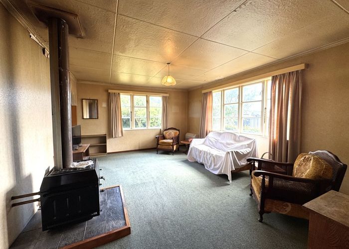  at 94 Clyde Street, Balclutha