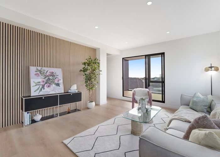  at Lot 1, 129 Cook Street, Howick, Manukau City, Auckland