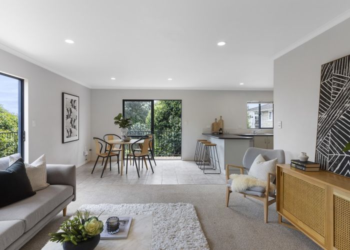  at 77A Stott Avenue, Birkdale, Auckland