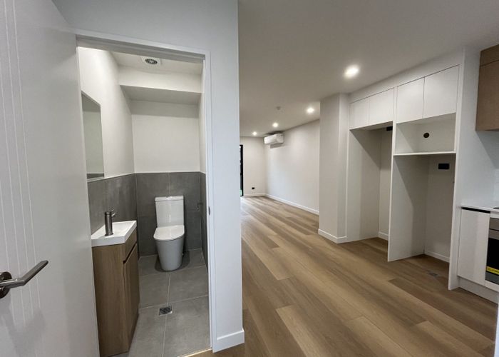  at 7/8 Wilmshurst Avenue, Papatoetoe, Manukau City, Auckland