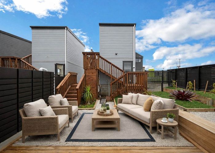  at 1 Whiteywood Street, Westgate, Waitakere City, Auckland