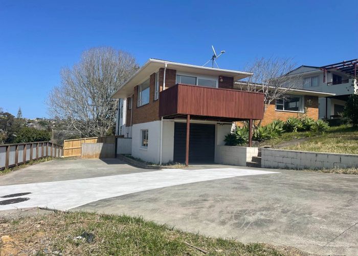  at 73 Weatherly Road, Torbay, North Shore City, Auckland