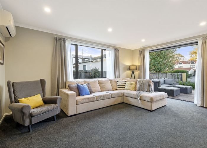  at 22 Devon Street, Sydenham, Christchurch