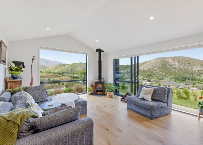  at 9 Lowburn Terrace, Cromwell, Central Otago, Otago