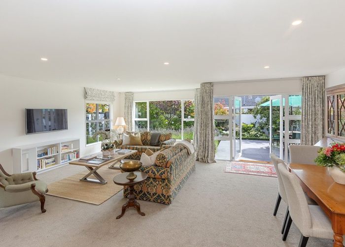  at 90 Winchester Street, Merivale, Christchurch City, Canterbury