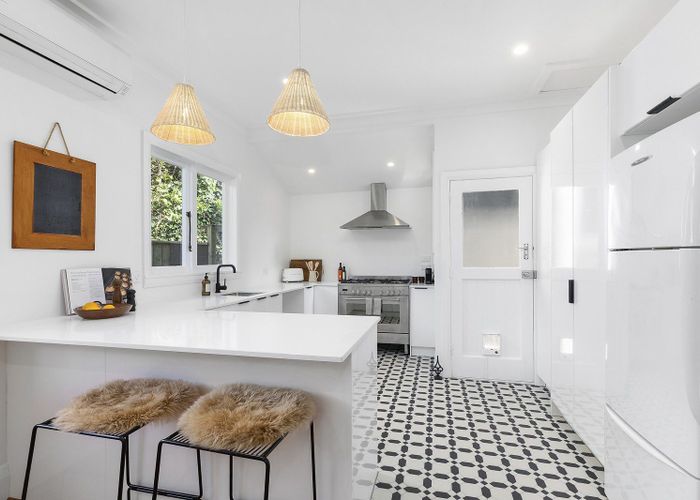 at 5 Adams Terrace, Aro Valley, Wellington, Wellington
