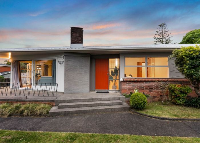  at 24 Boundary Road, Blockhouse Bay, Auckland City, Auckland