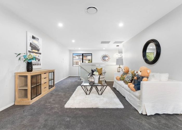  at 10 Bela Vista Boulevard, Swanson, Waitakere City, Auckland