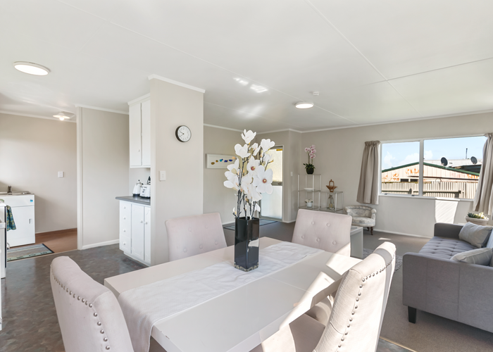  at 1/11 Dunstan Place, Otara, Auckland