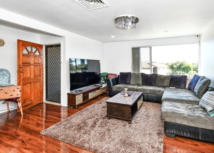  at 14 Shalimar Place, Clover Park, Manukau City, Auckland