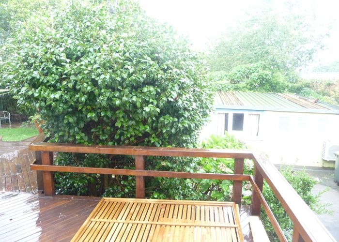  at 2/9 Tarata St, Mount Eden, Auckland City, Auckland