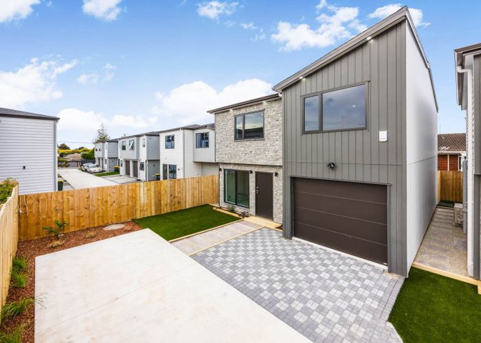  at Lot 5/39 Alexander Avenue, Papatoetoe, Manukau City, Auckland