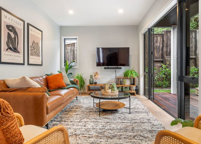  at 32B Arthur Street, Onehunga, Auckland