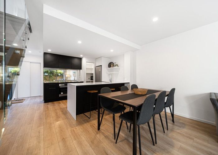  at 2/441 Madras Street, St. Albans, Christchurch City, Canterbury
