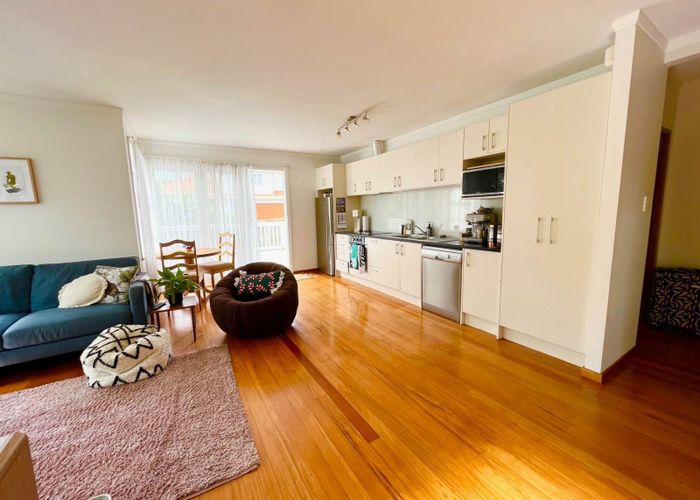  at 9 Moata Road, One Tree Hill, Auckland