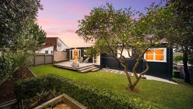  at 6 Megan Avenue, Pakuranga Heights, Auckland