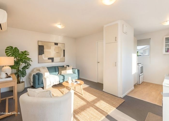  at 4/33 Somerset Crescent, Spreydon, Christchurch City, Canterbury