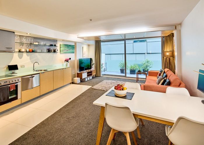 at 8/72 Tory Street, Te Aro, Wellington