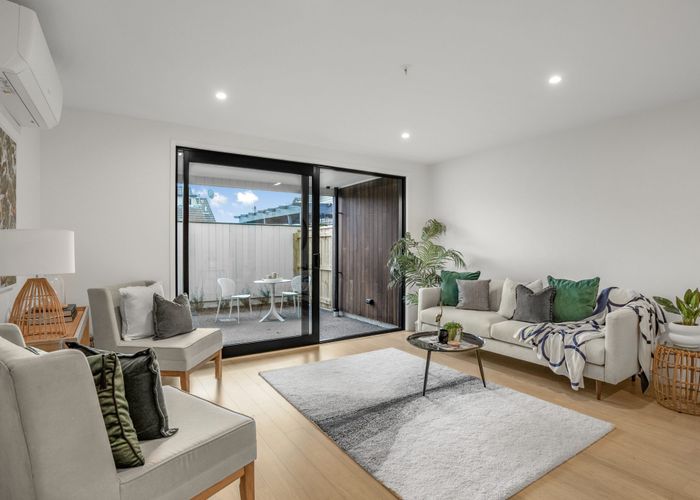  at 11/200 Knights Road, Lower Hutt, Lower Hutt, Wellington