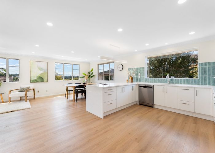  at 29 Leafield Crescent, Henderson, Waitakere City, Auckland