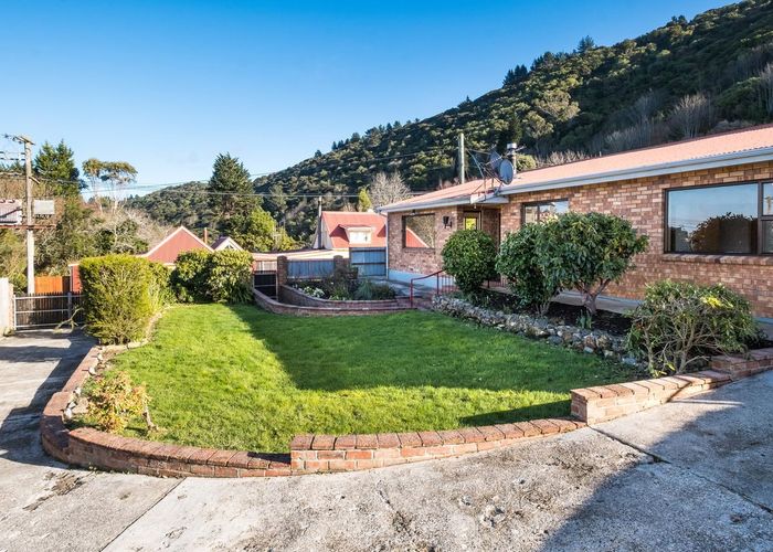  at 30 Taupo Street, Ravensbourne, Dunedin