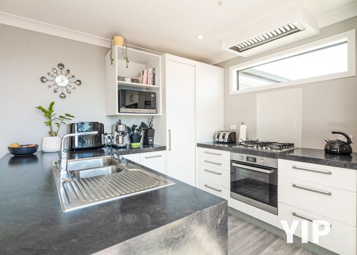 at 110 Glanmire Road, Newlands, Wellington