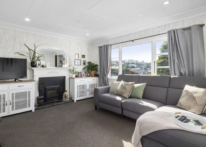  at 98 Dunrobin Street, Waverley, Dunedin, Otago