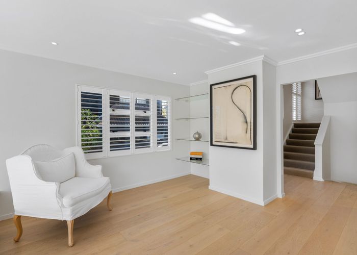  at 2 Holiday Road, Milford, North Shore City, Auckland