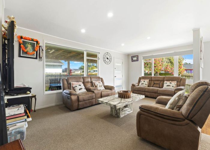  at 13 Kirkella Crescent, Mangere East, Auckland