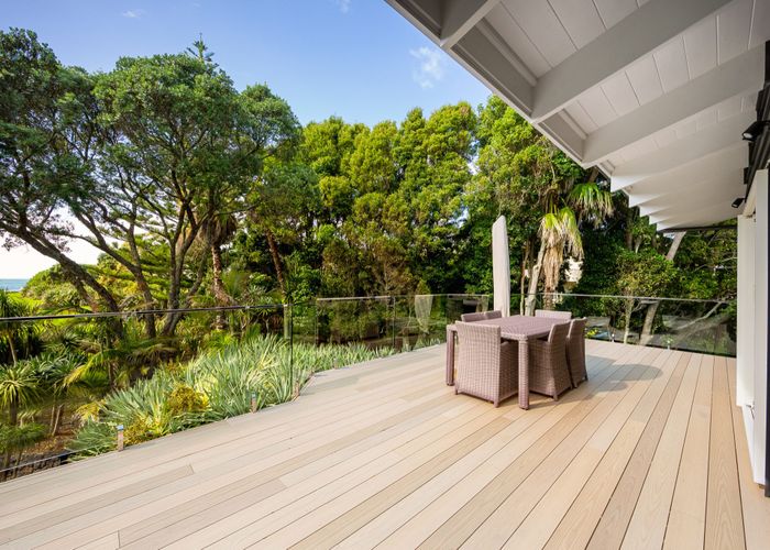  at 47 Masterton Road, Rothesay Bay, North Shore City, Auckland