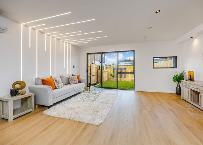  at Lot 6, 69 Walworth Avenue, Pakuranga Heights, Manukau City, Auckland
