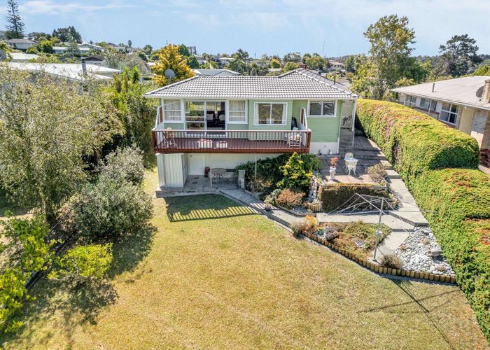  at 53 Hartley Terrace, Massey, Auckland