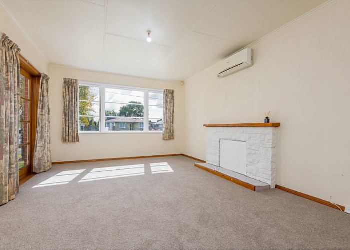  at 4 Wilson Crescent, Highbury, Palmerston North