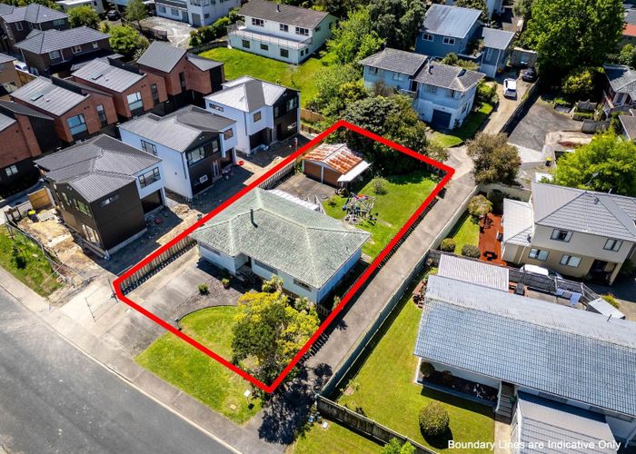  at 69 Salamanca Road, Sunnynook, North Shore City, Auckland