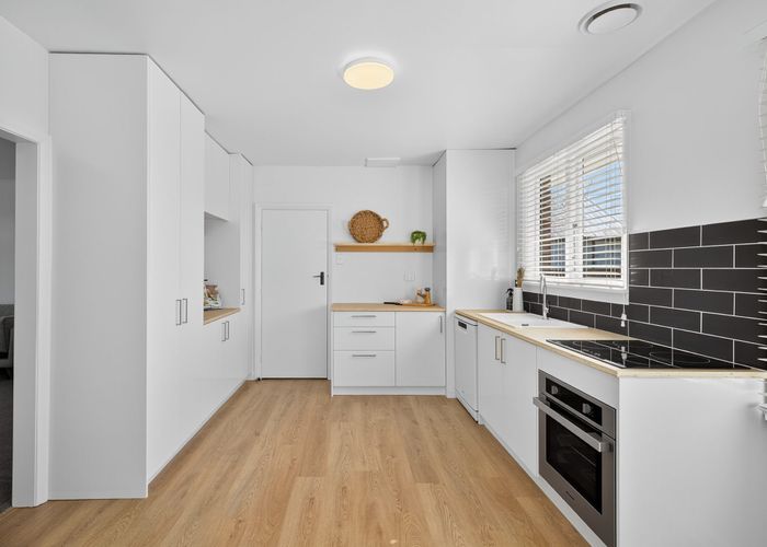  at 52 Epsom Road, Sockburn, Christchurch City, Canterbury