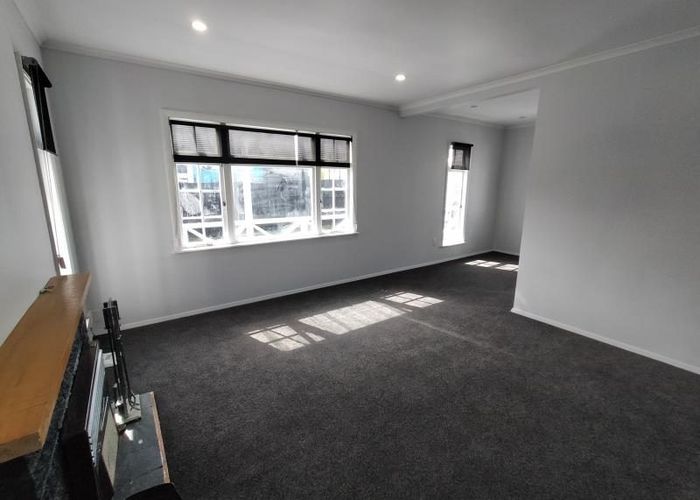  at 1006 Tremaine Avenue, Roslyn, Palmerston North, Manawatu / Whanganui