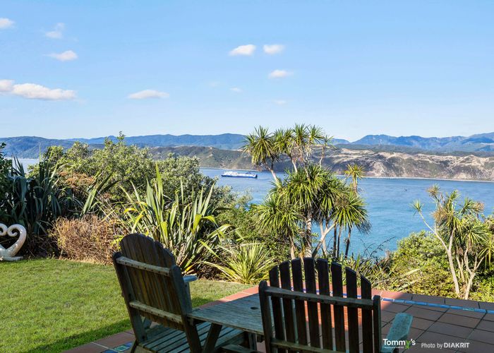  at 17 Bowes Crescent, Strathmore Park, Wellington