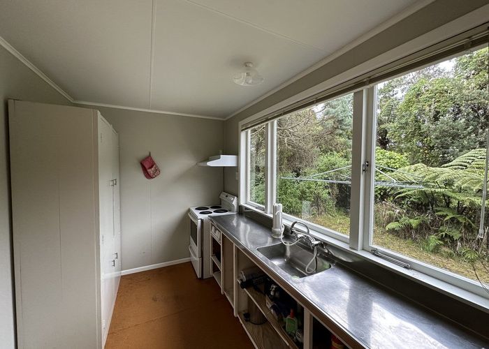  at 128 Awai Road, Tarurutangi, New Plymouth