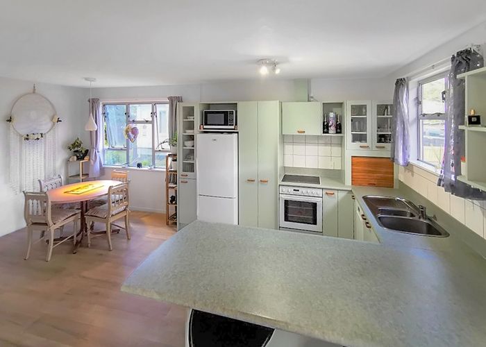  at 42 Thyra Street, Dannevirke