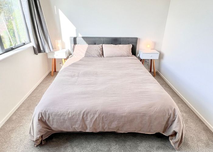  at 2/1 Kaponga Crescent, New Lynn, Waitakere City, Auckland