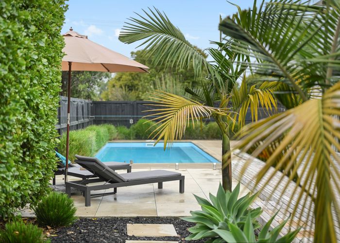  at 18 Briar Rose Court, Huntington, Hamilton