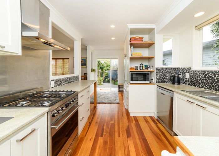  at 42 Long Melford Road, Awapuni, Palmerston North