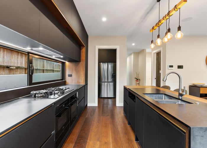  at 20C Beach Road, Castor Bay, North Shore City, Auckland