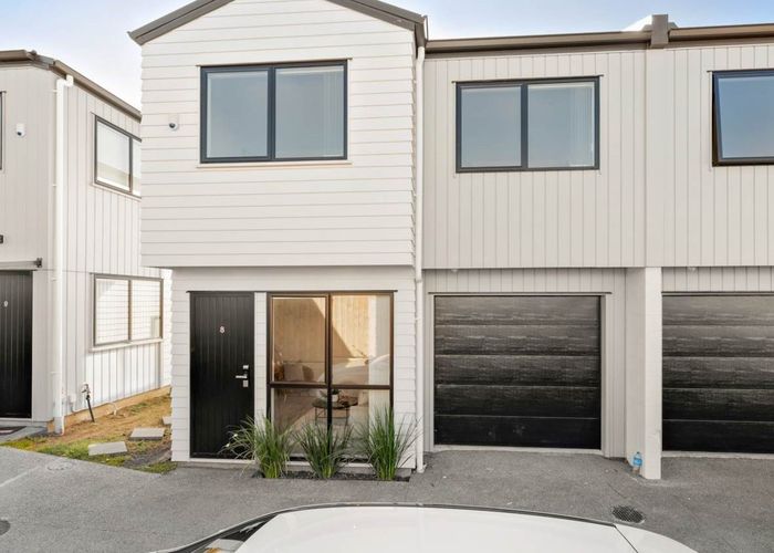  at 8/60 Kelman Road, Kelston, Auckland