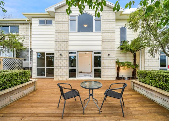  at 11 Garrett Place, Riverstone Terraces, Upper Hutt