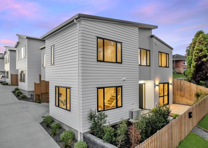  at 76A Chartwell Avenue, Glenfield, North Shore City, Auckland