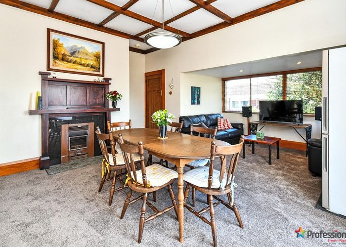  at 2/12 Paton Avenue, Papatoetoe, Auckland