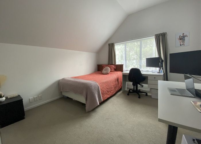 at 11 Duncan Street, Tawa, Wellington
