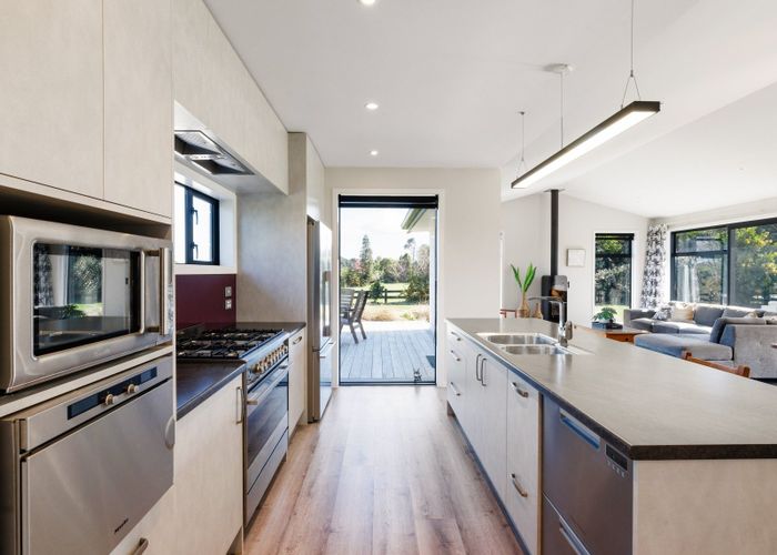  at 4A Twin Oaks Drive, Tamahere